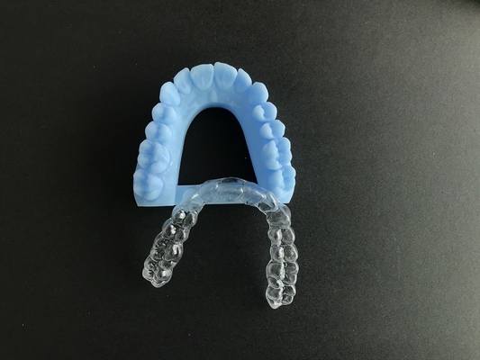 Ultra stark halten die entfernbaren unsichtbaren orthodontischen einfachen Geräte instand